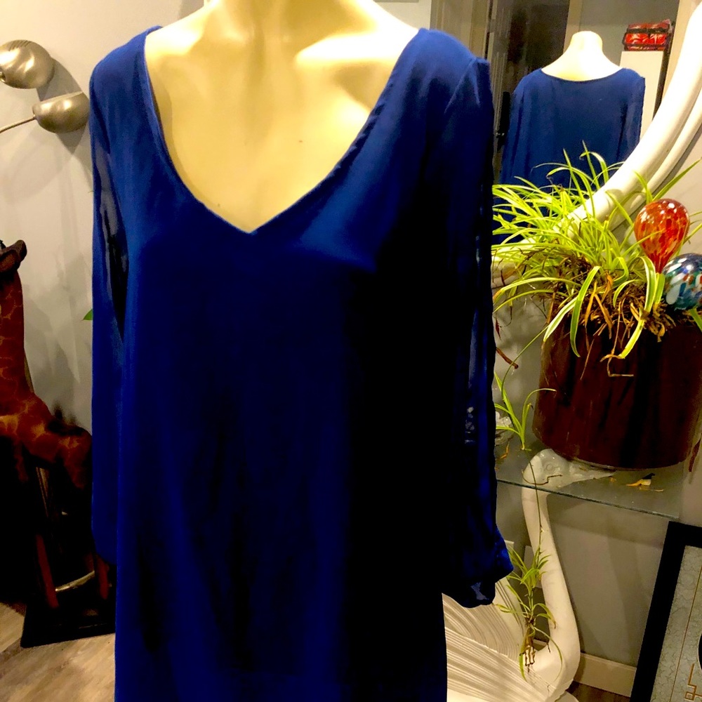 Sapphire blue open arm tunic